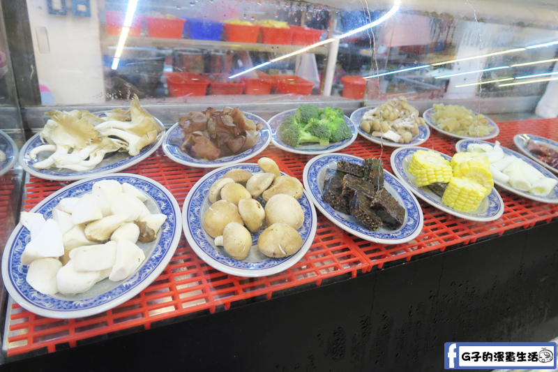 萬華食記-鴨味仔炭火薑母鴨/超好吃的薑母鴨.湯頭/冬令進補 @G子的漫畫生活 萬華食記-鴨味仔炭火薑母鴨/超好吃的薑母鴨.湯頭/冬令進補 @G子的漫畫生活