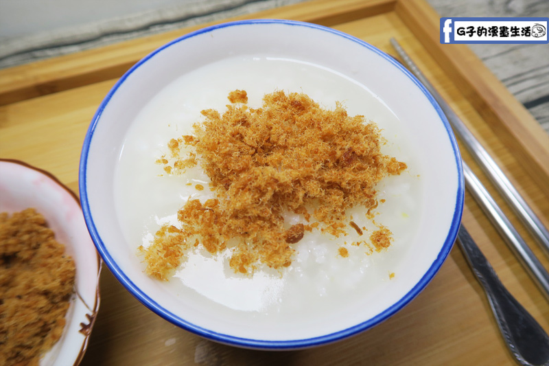 吃稀飯.白飯一定要-東大興100%旗魚鬆+汁豬絲,魚鬆小丸子(米果口味)零嘴開箱,屏東東港六十年老店,東港伴手禮 @G子的漫畫生活 吃稀飯.白飯一定要-東大興100%旗魚鬆+汁豬絲,魚鬆小丸子(米果口味)零嘴開箱,屏東東港六十年老店,東港伴手禮 @G子的漫畫生活