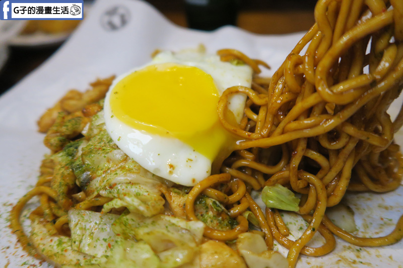 (已歇業)台北象山 澠公製麵-重口味日式炒麵超大炸蝦,看完電影吃宵夜超滿足,信義區拉麵.日式餐車.小吃捷運站美食 @G子的漫畫生活 (已歇業)台北象山 澠公製麵-重口味日式炒麵超大炸蝦,看完電影吃宵夜超滿足,信義區拉麵.日式餐車.小吃捷運站美食 @G子的漫畫生活