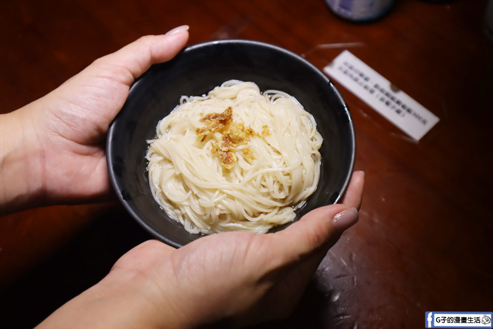 士林夜市美食-雞老闆桶仔雞,當月壽星送桶仔雞,學生吃雞只要599 @G子的漫畫生活 士林夜市美食-雞老闆桶仔雞,當月壽星送桶仔雞,學生吃雞只要599 @G子的漫畫生活