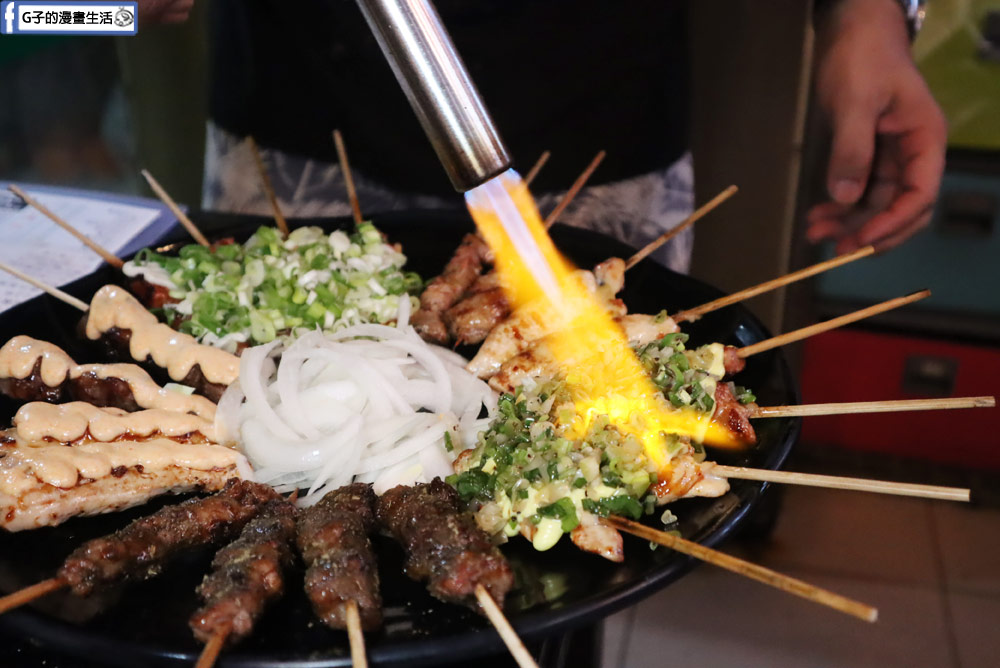 士林夜市美食-雞老闆桶仔雞,當月壽星送桶仔雞,學生吃雞只要599 @G子的漫畫生活 士林夜市美食-雞老闆桶仔雞,當月壽星送桶仔雞,學生吃雞只要599 @G子的漫畫生活