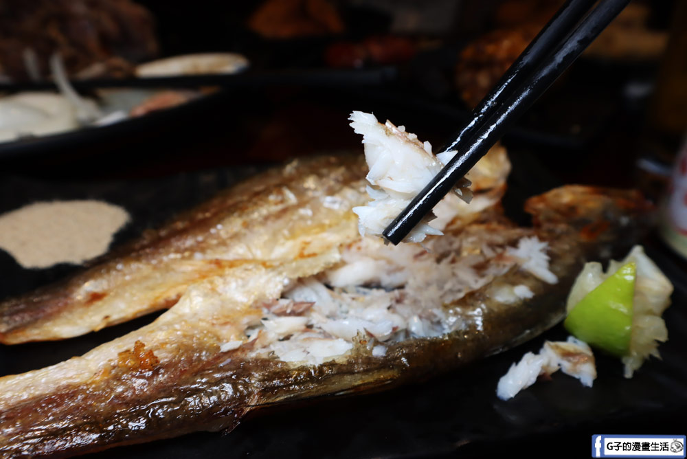 士林夜市美食-雞老闆桶仔雞,當月壽星送桶仔雞,學生吃雞只要599 @G子的漫畫生活 士林夜市美食-雞老闆桶仔雞,當月壽星送桶仔雞,學生吃雞只要599 @G子的漫畫生活