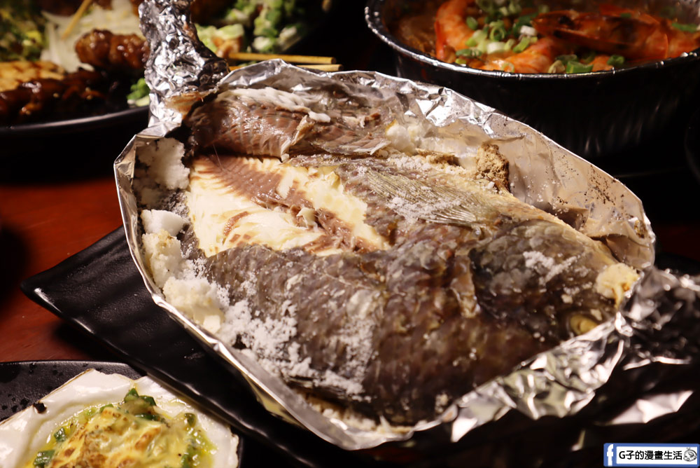 士林夜市美食-雞老闆桶仔雞,當月壽星送桶仔雞,學生吃雞只要599 @G子的漫畫生活 士林夜市美食-雞老闆桶仔雞,當月壽星送桶仔雞,學生吃雞只要599 @G子的漫畫生活