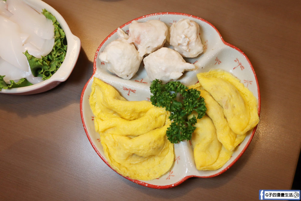 三重美食-麻妃頂極麻辣鴛鴦鍋,吃麻辣鍋也能吃剁椒蒸魚,壽星禮蛤蜊大放送,近菜寮站 @G子的漫畫生活