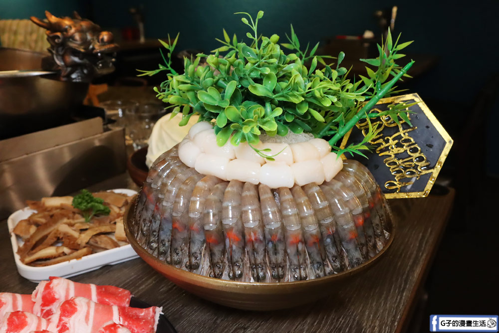 台北車站美食推薦-瓦法奇朵 W.麻辣BAR,生日壽星幾歲就送幾隻蝦! @G子的漫畫生活 台北車站美食推薦-瓦法奇朵 W.麻辣BAR,生日壽星幾歲就送幾隻蝦! @G子的漫畫生活