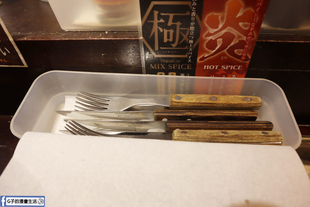 沖繩美食/國際通美食-Yappari Steak,平價熔岩厚切牛排,白飯.湯.沙拉吧吃到飽 @G子的漫畫生活 沖繩美食/國際通美食-Yappari Steak,平價熔岩厚切牛排,白飯.湯.沙拉吧吃到飽 @G子的漫畫生活