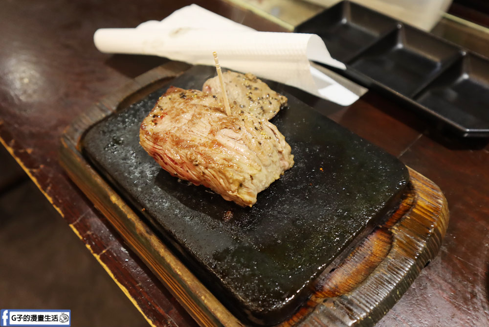 沖繩美食/國際通美食-Yappari Steak,平價熔岩厚切牛排,白飯.湯.沙拉吧吃到飽 @G子的漫畫生活 沖繩美食/國際通美食-Yappari Steak,平價熔岩厚切牛排,白飯.湯.沙拉吧吃到飽 @G子的漫畫生活