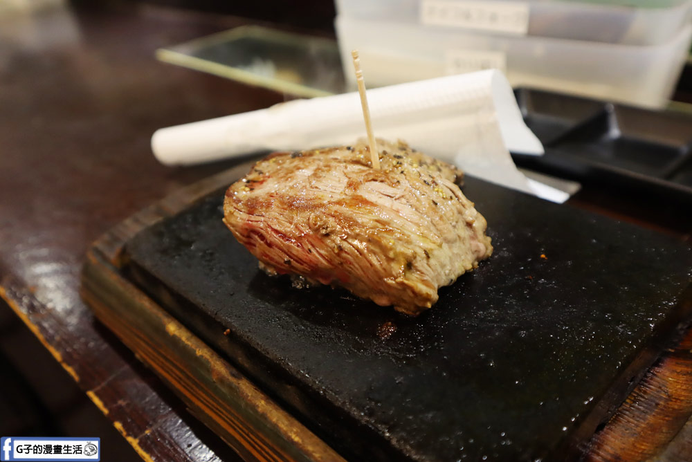 沖繩美食/國際通美食-Yappari Steak,平價熔岩厚切牛排,白飯.湯.沙拉吧吃到飽 @G子的漫畫生活 沖繩美食/國際通美食-Yappari Steak,平價熔岩厚切牛排,白飯.湯.沙拉吧吃到飽 @G子的漫畫生活
