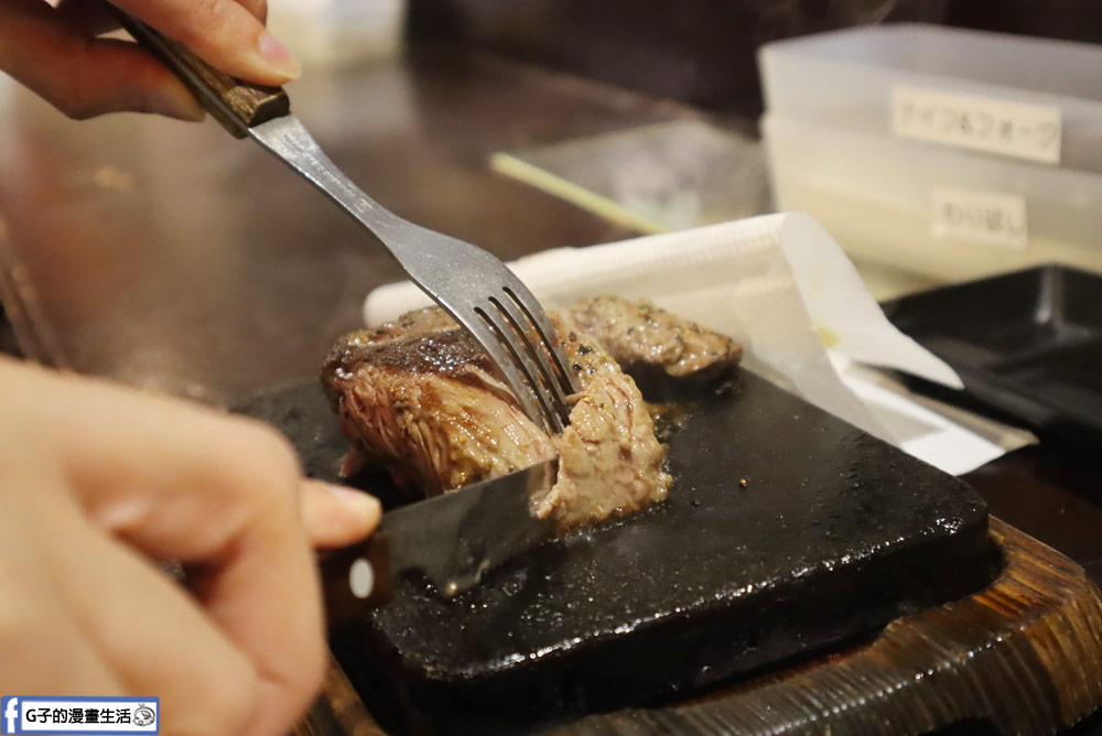 沖繩美食/國際通美食-Yappari Steak,平價熔岩厚切牛排,白飯.湯.沙拉吧吃到飽 @G子的漫畫生活 沖繩美食/國際通美食-Yappari Steak,平價熔岩厚切牛排,白飯.湯.沙拉吧吃到飽 @G子的漫畫生活