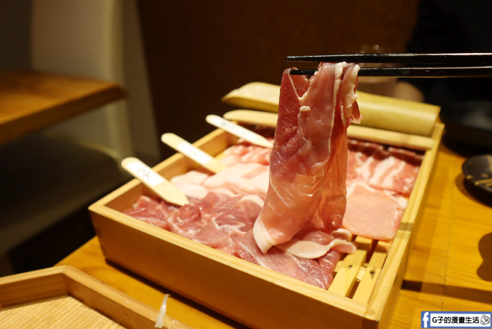 沖繩阿古豬/國際通美食-阿古豬專門店 禪(琉球あぐー豚しゃぶしゃぶ禅),意外好吃國際通阿古豬涮涮鍋推薦 @G子的漫畫生活 沖繩阿古豬/國際通美食-阿古豬專門店 禪(琉球あぐー豚しゃぶしゃぶ禅),意外好吃國際通阿古豬涮涮鍋推薦 @G子的漫畫生活