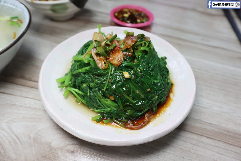 中和廟口美食-双囍油飯(黑白切),油飯、紅燒肉、炸豆包、粉腸湯必吃 @G子的漫畫生活 中和廟口美食-双囍油飯(黑白切),油飯、紅燒肉、炸豆包、粉腸湯必吃 @G子的漫畫生活