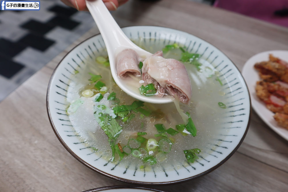 中和廟口美食-双囍油飯(黑白切),油飯、紅燒肉、炸豆包、粉腸湯必吃 @G子的漫畫生活 中和廟口美食-双囍油飯(黑白切),油飯、紅燒肉、炸豆包、粉腸湯必吃 @G子的漫畫生活