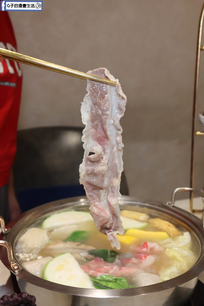 沐樂享鍋-新莊火鍋超佛心,20盎司大肉盤,蔬菜+冰淇淋自助吧吃到飽,寵物友善餐廳 @G子的漫畫生活 沐樂享鍋-新莊火鍋超佛心,20盎司大肉盤,蔬菜+冰淇淋自助吧吃到飽,寵物友善餐廳 @G子的漫畫生活