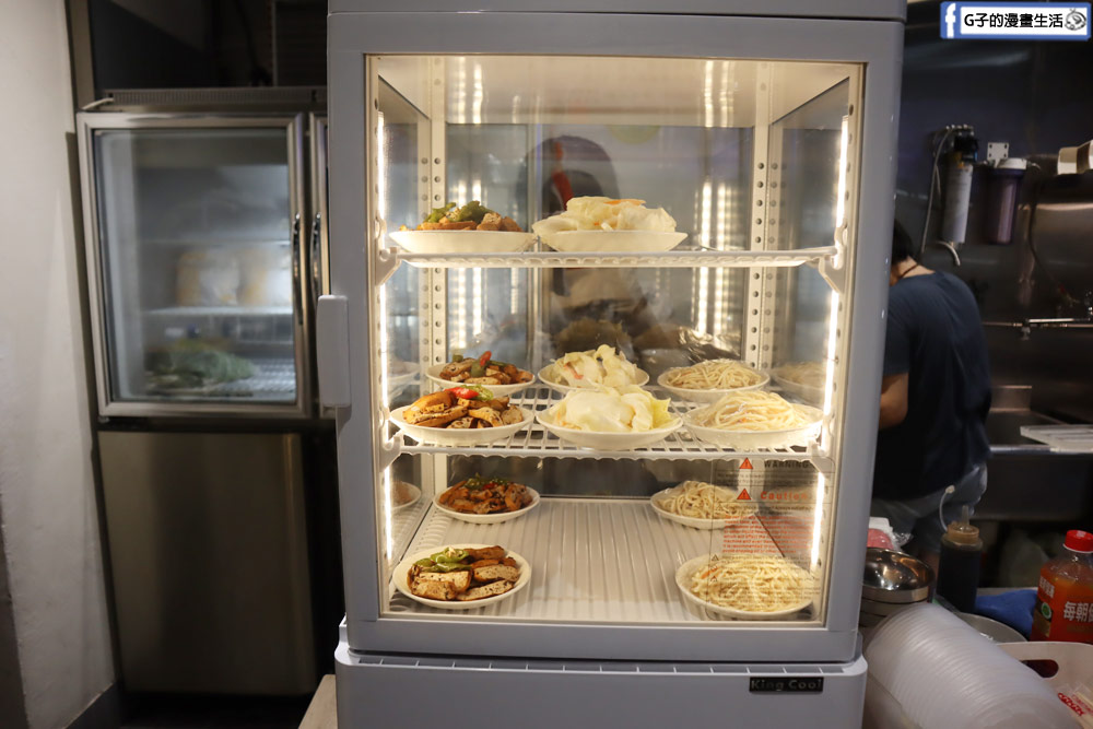 中和廟口美食-陳記威仔水餃,韭菜水餃和高麗菜水餃都好吃 @G子的漫畫生活 中和廟口美食-陳記威仔水餃,韭菜水餃和高麗菜水餃都好吃 @G子的漫畫生活