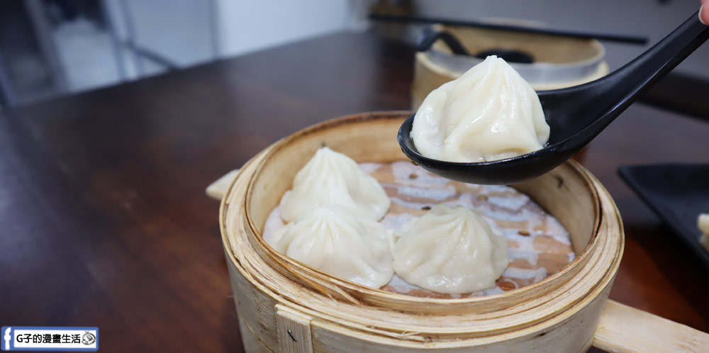 中永和美食-兩津港點湯包專賣店,銅板價格港式點心,蘿蔔糕、小籠湯包必吃，永和港式點心推薦! @G子的漫畫生活