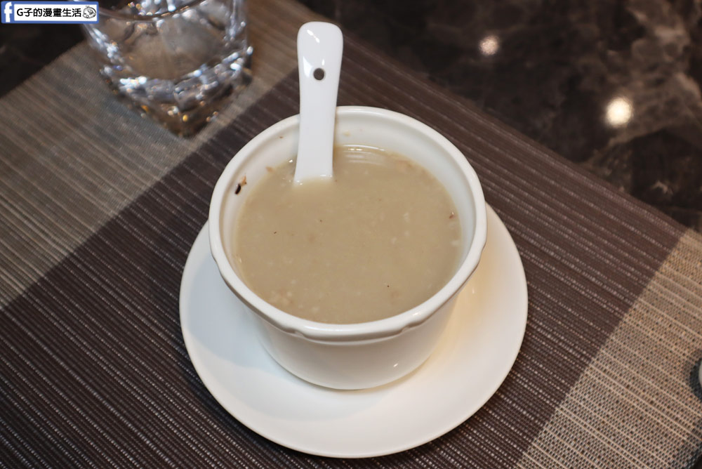 閑閑餐酒館-中西合併的港式餐酒館 聚會推薦,活體海鮮有夠鮮,近捷運南京三民站 @G子的漫畫生活 閑閑餐酒館-中西合併的港式餐酒館 聚會推薦,活體海鮮有夠鮮,近捷運南京三民站 @G子的漫畫生活