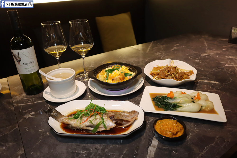 閑閑餐酒館-中西合併的港式餐酒館 聚會推薦,活體海鮮有夠鮮,近捷運南京三民站 @G子的漫畫生活