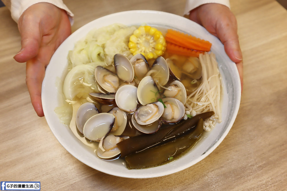 撈月麵館-新莊必吃麵疙瘩,海鮮新鮮澎拜,叻沙湯頭必吃(有撈月麵館菜單) @G子的漫畫生活 撈月麵館-新莊必吃麵疙瘩,海鮮新鮮澎拜,叻沙湯頭必吃(有撈月麵館菜單) @G子的漫畫生活