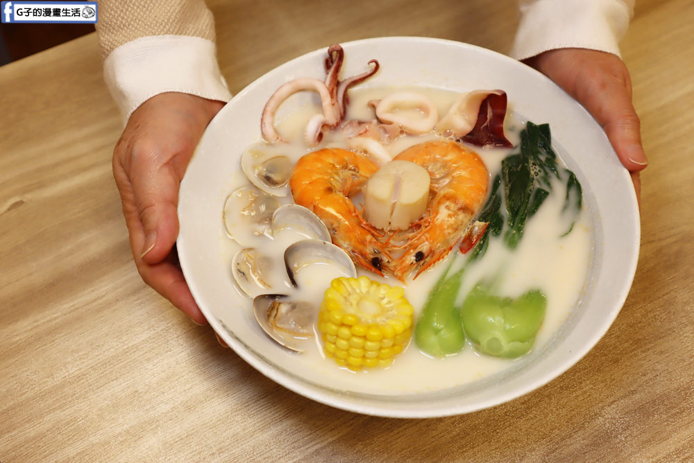 撈月麵館-新莊必吃麵疙瘩,海鮮新鮮澎拜,叻沙湯頭必吃(有撈月麵館菜單) @G子的漫畫生活 撈月麵館-新莊必吃麵疙瘩,海鮮新鮮澎拜,叻沙湯頭必吃(有撈月麵館菜單) @G子的漫畫生活
