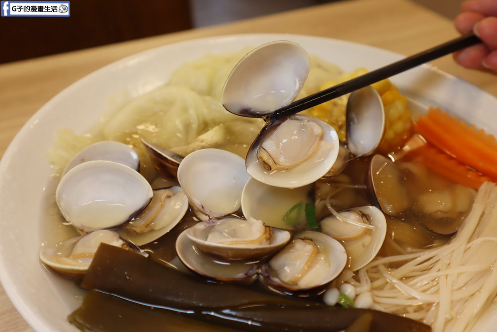 撈月麵館-新莊必吃麵疙瘩,海鮮新鮮澎拜,叻沙湯頭必吃(有撈月麵館菜單) @G子的漫畫生活 撈月麵館-新莊必吃麵疙瘩,海鮮新鮮澎拜,叻沙湯頭必吃(有撈月麵館菜單) @G子的漫畫生活