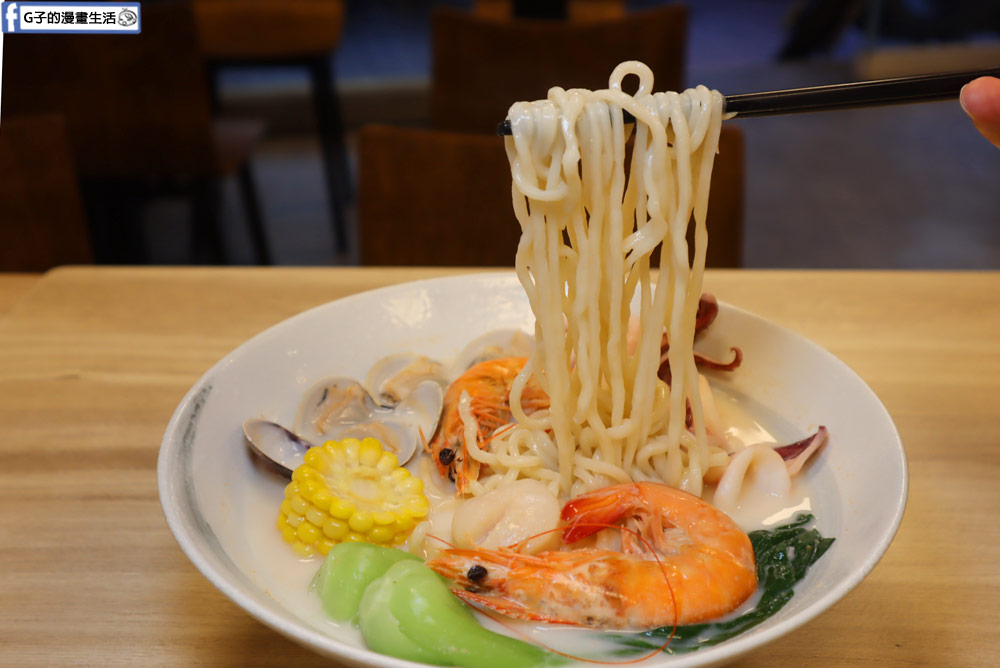 撈月麵館-新莊必吃麵疙瘩,海鮮新鮮澎拜,叻沙湯頭必吃(有撈月麵館菜單) @G子的漫畫生活 撈月麵館-新莊必吃麵疙瘩,海鮮新鮮澎拜,叻沙湯頭必吃(有撈月麵館菜單) @G子的漫畫生活