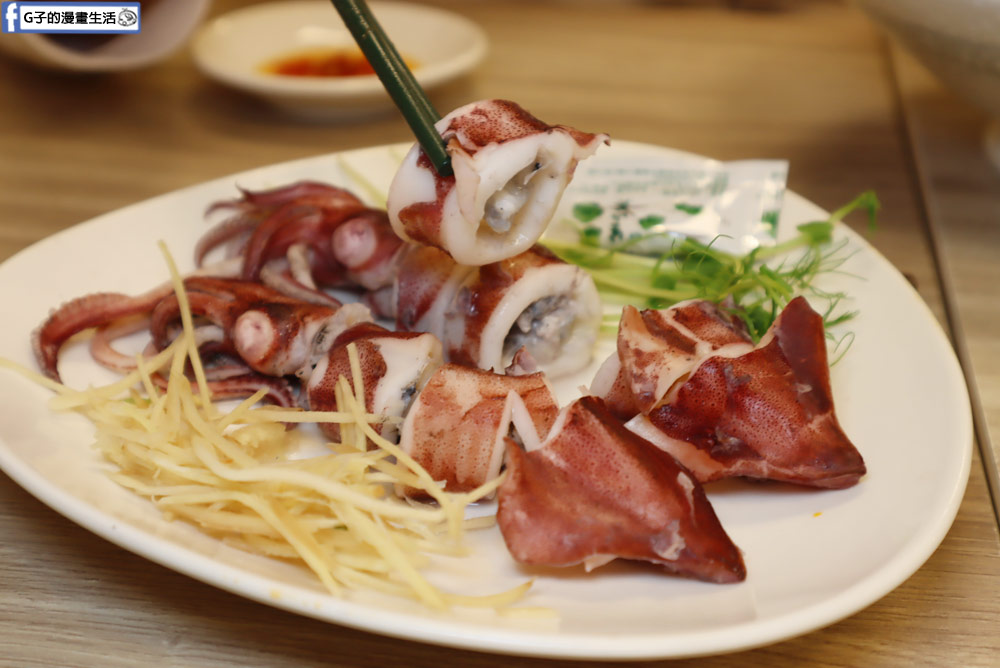 撈月麵館-新莊必吃麵疙瘩,海鮮新鮮澎拜,叻沙湯頭必吃(有撈月麵館菜單) @G子的漫畫生活 撈月麵館-新莊必吃麵疙瘩,海鮮新鮮澎拜,叻沙湯頭必吃(有撈月麵館菜單) @G子的漫畫生活