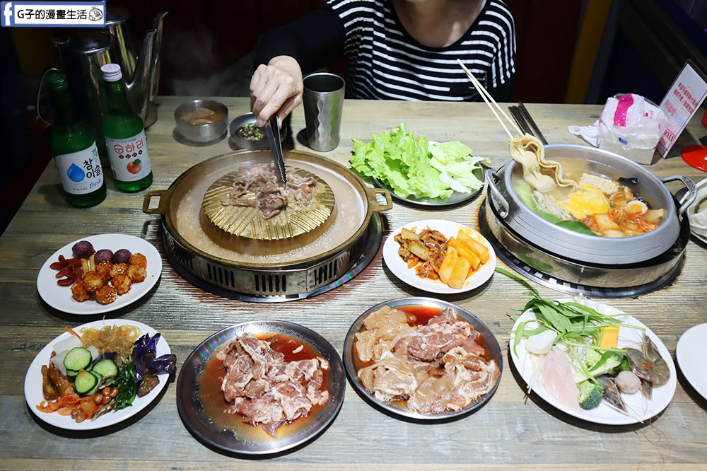 西門町美食-阿豬嘻烤肉村,韓式烤肉吃到飽只要$488起,銅板烤肉+部隊鍋吃到飽 @G子的漫畫生活 西門町美食-阿豬嘻烤肉村,韓式烤肉吃到飽只要$488起,銅板烤肉+部隊鍋吃到飽 @G子的漫畫生活