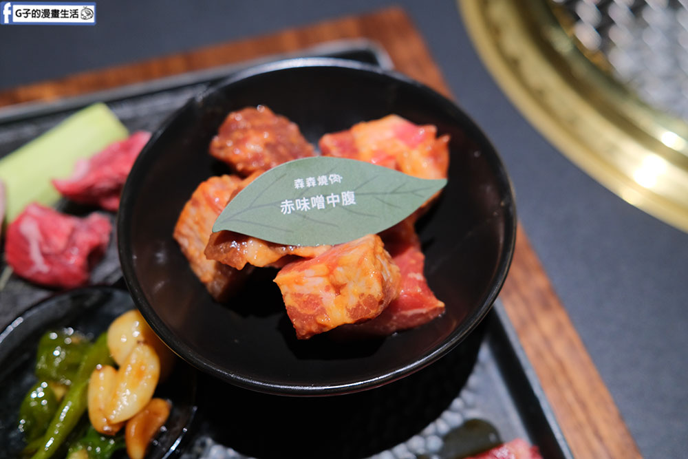 台中燒肉-森森燒肉 台中站前秀泰店,半自助吧吃到飽,甜點比燒肉更出色 @G子的漫畫生活