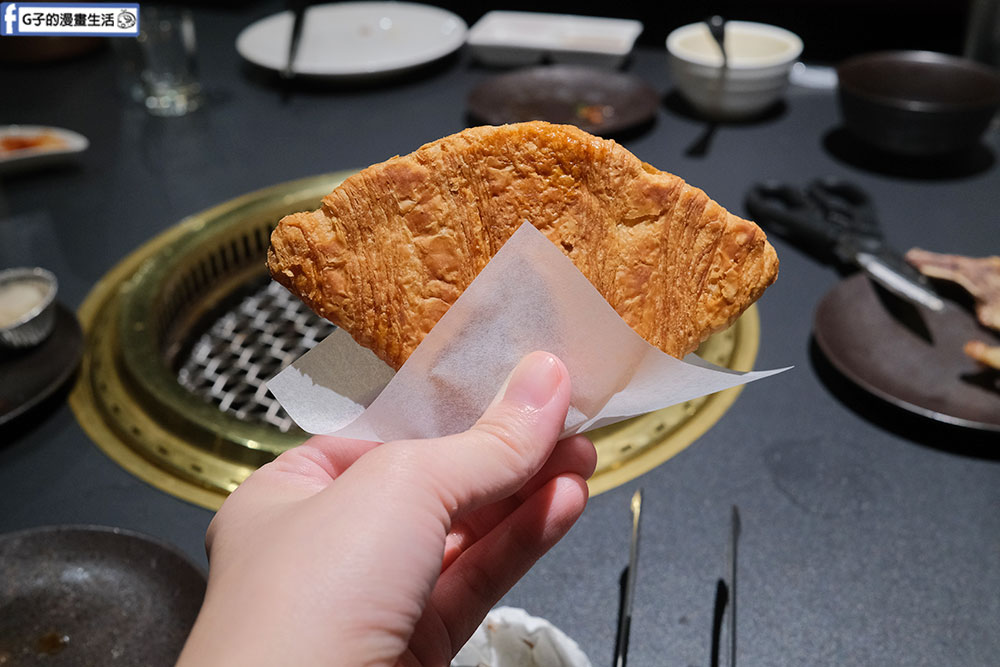 台中燒肉-森森燒肉 台中站前秀泰店,半自助吧吃到飽,甜點比燒肉更出色 @G子的漫畫生活