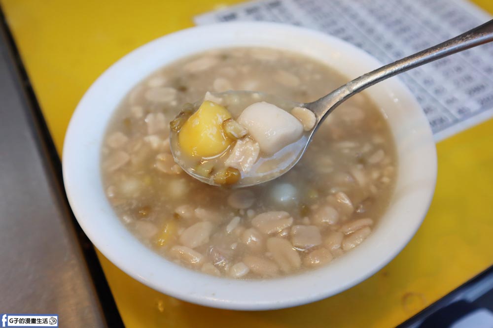 三重大同市場美食-花生紅豆湯圓,開了50年的街邊排隊老店 @G子的漫畫生活 三重大同市場美食-花生紅豆湯圓,開了50年的街邊排隊老店 @G子的漫畫生活