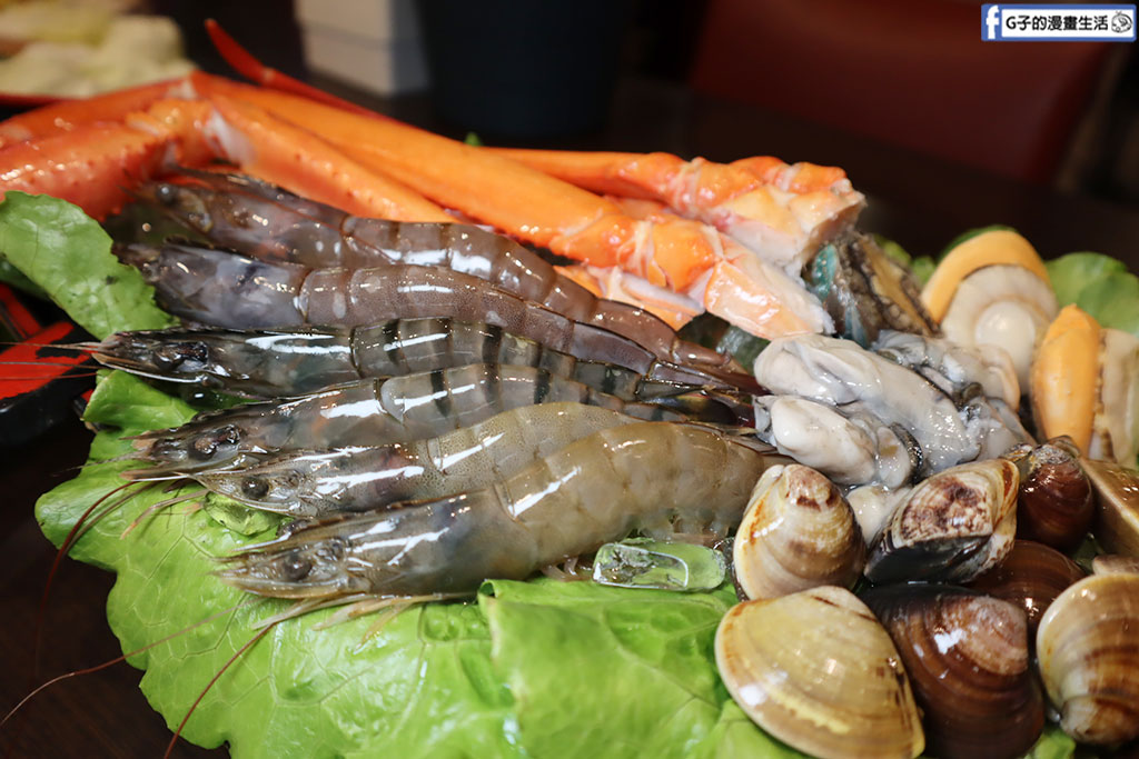 土城吃到飽火鍋-八雲町和牛海鮮鍋物菜單,日本和牛、生魚片、海鮮、肉品、菜盤、甜點吃到飽火鍋只要988! @G子的漫畫生活 土城吃到飽火鍋-八雲町和牛海鮮鍋物菜單,日本和牛、生魚片、海鮮、肉品、菜盤、甜點吃到飽火鍋只要988! @G子的漫畫生活