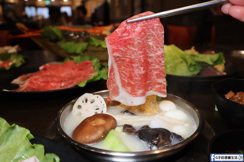 土城吃到飽火鍋-八雲町和牛海鮮鍋物菜單,日本和牛、生魚片、海鮮、肉品、菜盤、甜點吃到飽火鍋只要988! @G子的漫畫生活 土城吃到飽火鍋-八雲町和牛海鮮鍋物菜單,日本和牛、生魚片、海鮮、肉品、菜盤、甜點吃到飽火鍋只要988! @G子的漫畫生活