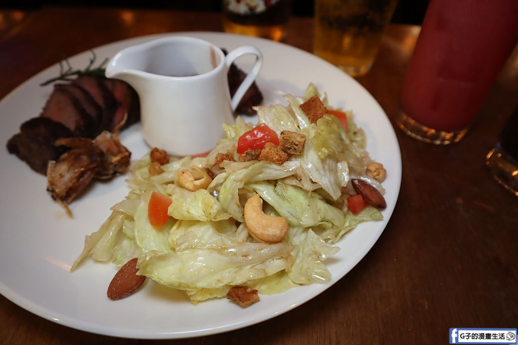Lane 72 Bistro英式餐酒館-板橋酒吧平日暢飲,不到500就能喝生啤/調酒 @G子的漫畫生活 Lane 72 Bistro英式餐酒館-板橋酒吧平日暢飲,不到500就能喝生啤/調酒 @G子的漫畫生活