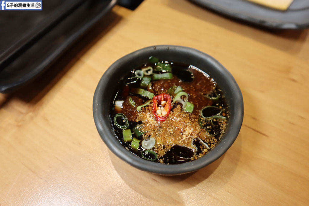 中永和美食-樂野鍋物壽星蝦/壽星蛤蜊,樂野牛奶鍋+麻辣鍋最好喝,雙人海陸餐CP值高 @G子的漫畫生活
