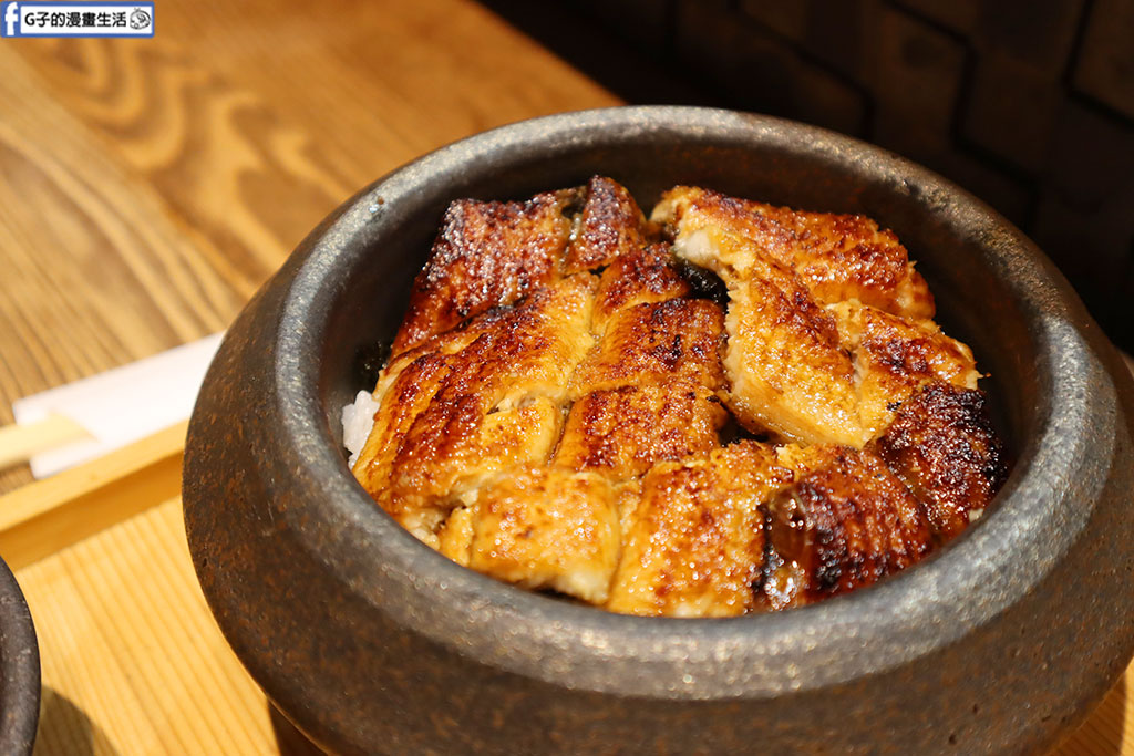 大阪美食【地燒鰻魚 法善寺山かづ】難波鰻魚飯必吃,大阪難波站周邊美食 @G子的漫畫生活 大阪美食【地燒鰻魚 法善寺山かづ】難波鰻魚飯必吃,大阪難波站周邊美食 @G子的漫畫生活