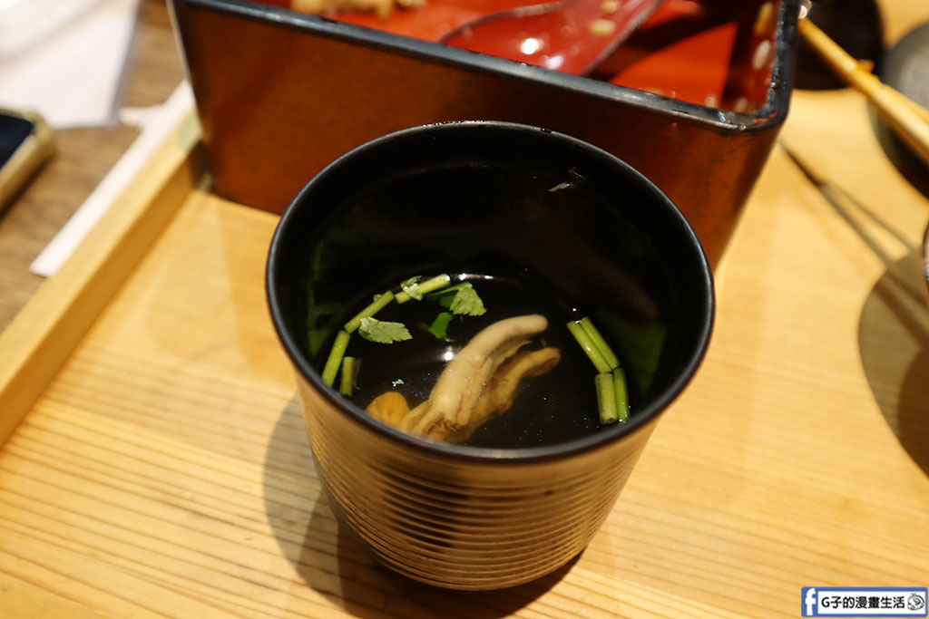 大阪美食【地燒鰻魚 法善寺山かづ】難波鰻魚飯必吃,大阪難波站周邊美食 @G子的漫畫生活 大阪美食【地燒鰻魚 法善寺山かづ】難波鰻魚飯必吃,大阪難波站周邊美食 @G子的漫畫生活