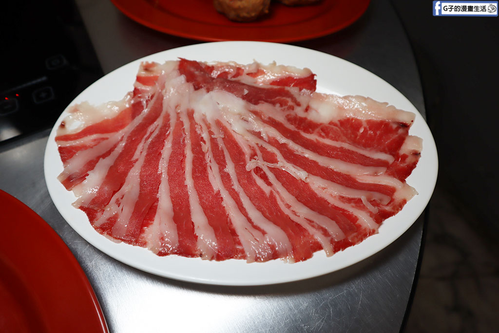 蘇記嘀兜雞松山店-饒河夜市附近美食,夏天也愛胡椒豬肚雞火鍋 @G子的漫畫生活