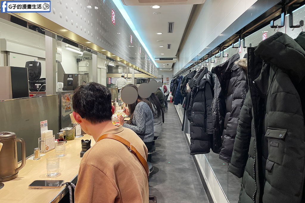心齋橋美食/大阪美食-神座拉麵 心齋橋店,被稱為關西第一名的日本拉麵? @G子的漫畫生活