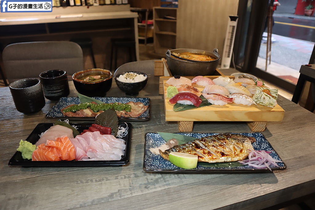 新店裕隆城旁的千壽司新店旗艦店,20片綜合生魚片盒只要250/鮭魚300 @G子的漫畫生活 新店裕隆城旁的千壽司新店旗艦店,20片綜合生魚片盒只要250/鮭魚300 @G子的漫畫生活