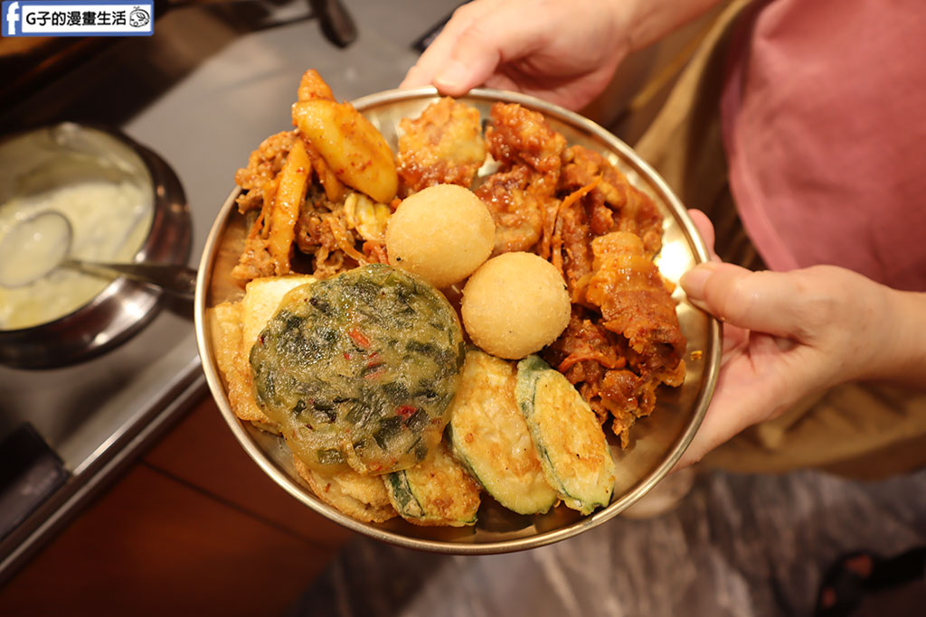 西門町韓式料理-江陵阿嬤韓鍋料理吃到飽,韓式嫩豆腐鍋吃到飽+平日學生優惠/60歲以上長者399 @G子的漫畫生活 西門町韓式料理-江陵阿嬤韓鍋料理吃到飽,韓式嫩豆腐鍋吃到飽+平日學生優惠/60歲以上長者399 @G子的漫畫生活