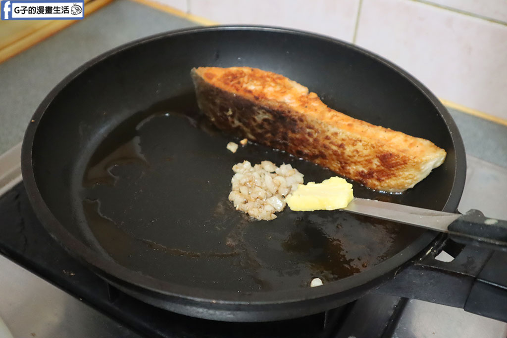 愛上新鮮團購-鮮凍智利鮭魚菲力,蜂蜜檸檬香煎鮭魚 10分鐘平底鍋食譜 @G子的漫畫生活 愛上新鮮團購-鮮凍智利鮭魚菲力,蜂蜜檸檬香煎鮭魚 10分鐘平底鍋食譜 @G子的漫畫生活