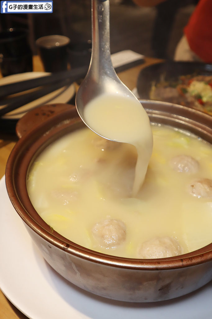 桃園美食-小紅樓砂鍋菜,龜山川菜/桌菜中式餐廳,近林口長庚醫院 @G子的漫畫生活 桃園美食-小紅樓砂鍋菜,龜山川菜/桌菜中式餐廳,近林口長庚醫院 @G子的漫畫生活