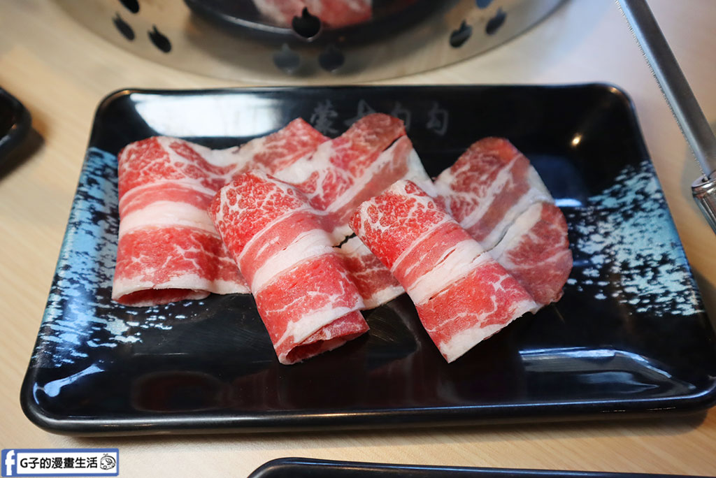 三峽火鍋吃到飽推薦-蒙古勾勾,$599起肉品海鮮+百樣自助吧吃到飽,不加一滴油的麻辣鍋 @G子的漫畫生活