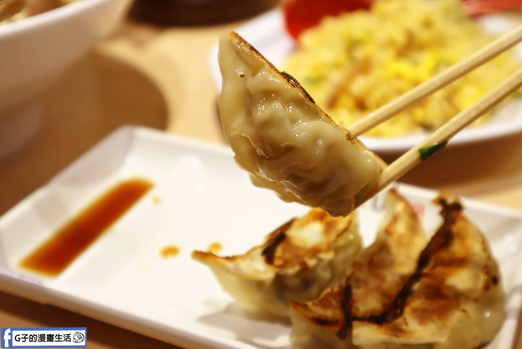 心齋橋美食/大阪美食-神座拉麵 心齋橋店,被稱為關西第一名的日本拉麵? @G子的漫畫生活