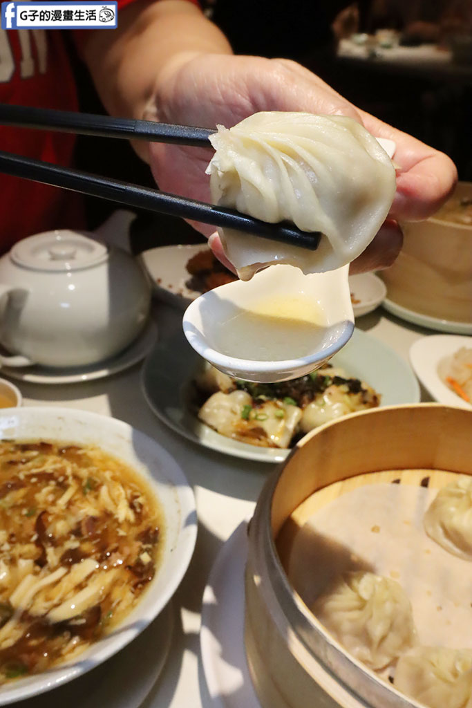 台北美食推薦-漢來上海湯包 台北Dream Plaza店,漢來美食不多不少18摺小籠湯包 @G子的漫畫生活 台北美食推薦-漢來上海湯包 台北Dream Plaza店,漢來美食不多不少18摺小籠湯包 @G子的漫畫生活