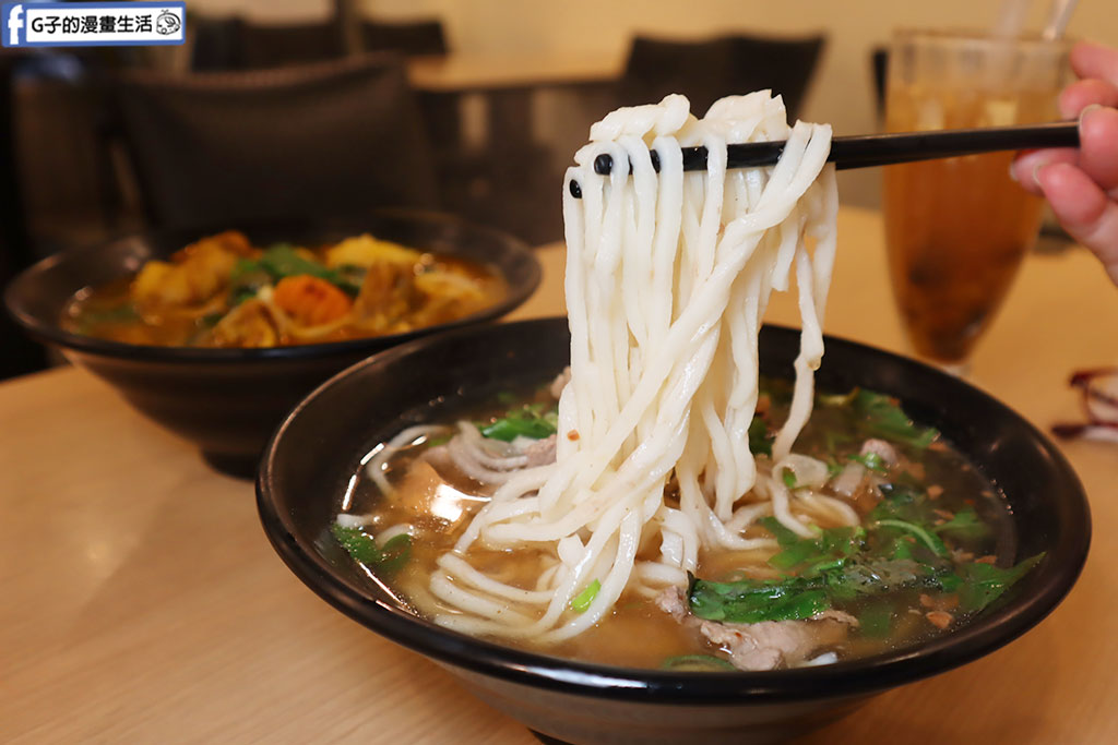 中和美食-越食堂 中和區越南美食,不要只吃越南河粉,越式咖哩雞河粉好吃 @G子的漫畫生活