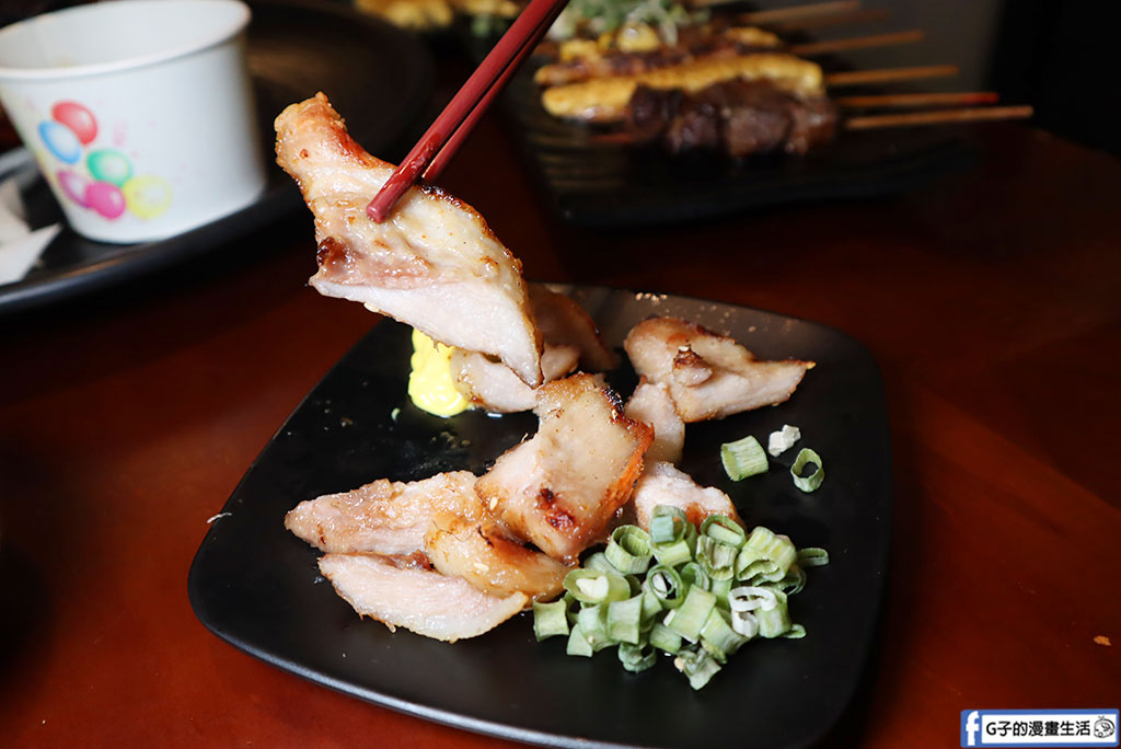萬隆美食推薦｜雞老闆桶仔雞萬隆店：壽星送烤雞＋學生$599大口吃桶仔雞！ @G子的漫畫生活