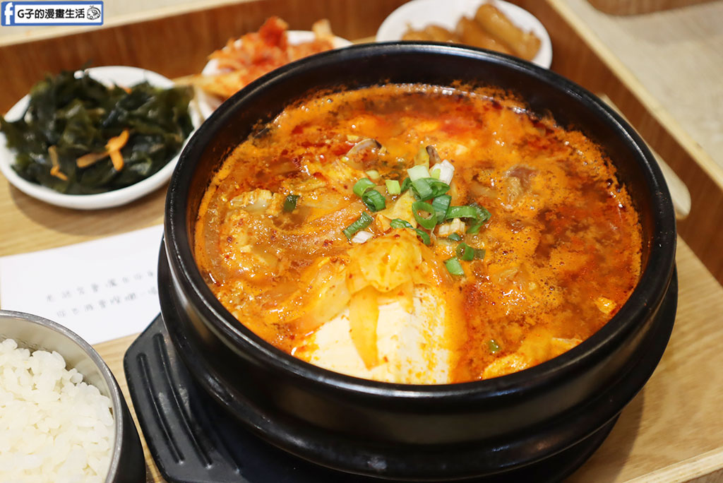 板新站韓式料理推薦｜波爺韓式中華料理菜單、小菜無限供應、外帶85折超划算 @G子的漫畫生活