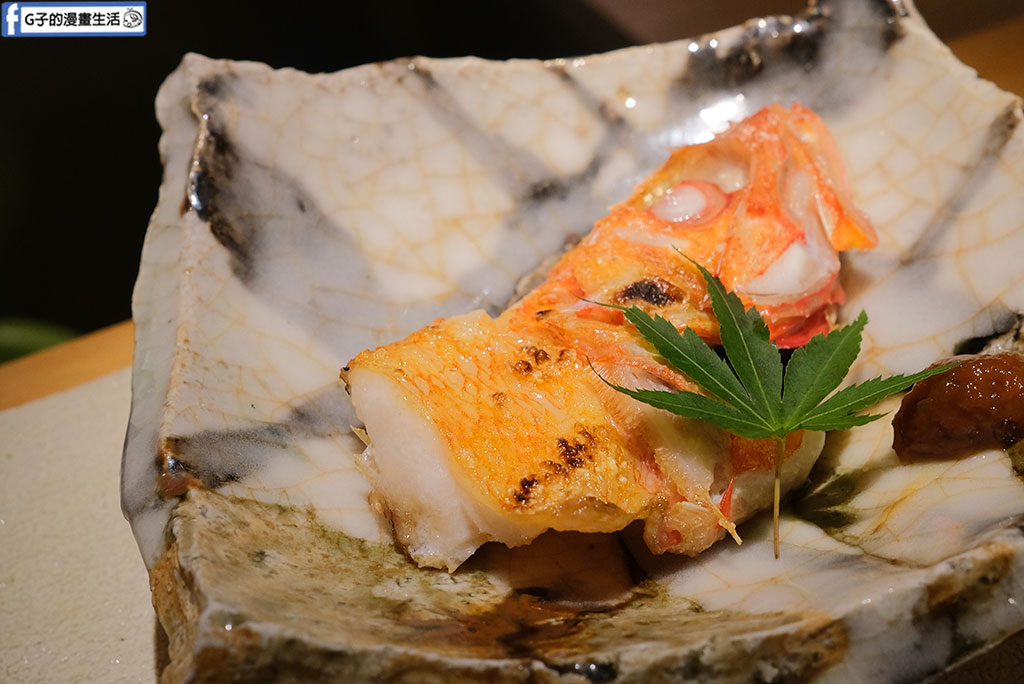 鮨荻 Sushi Ogi|台北中山區無菜單料理推薦,將近30道菜的OMAKASE,隱身北車巷弄 @G子的漫畫生活 鮨荻 Sushi Ogi|台北中山區無菜單料理推薦,將近30道菜的OMAKASE,隱身北車巷弄 @G子的漫畫生活