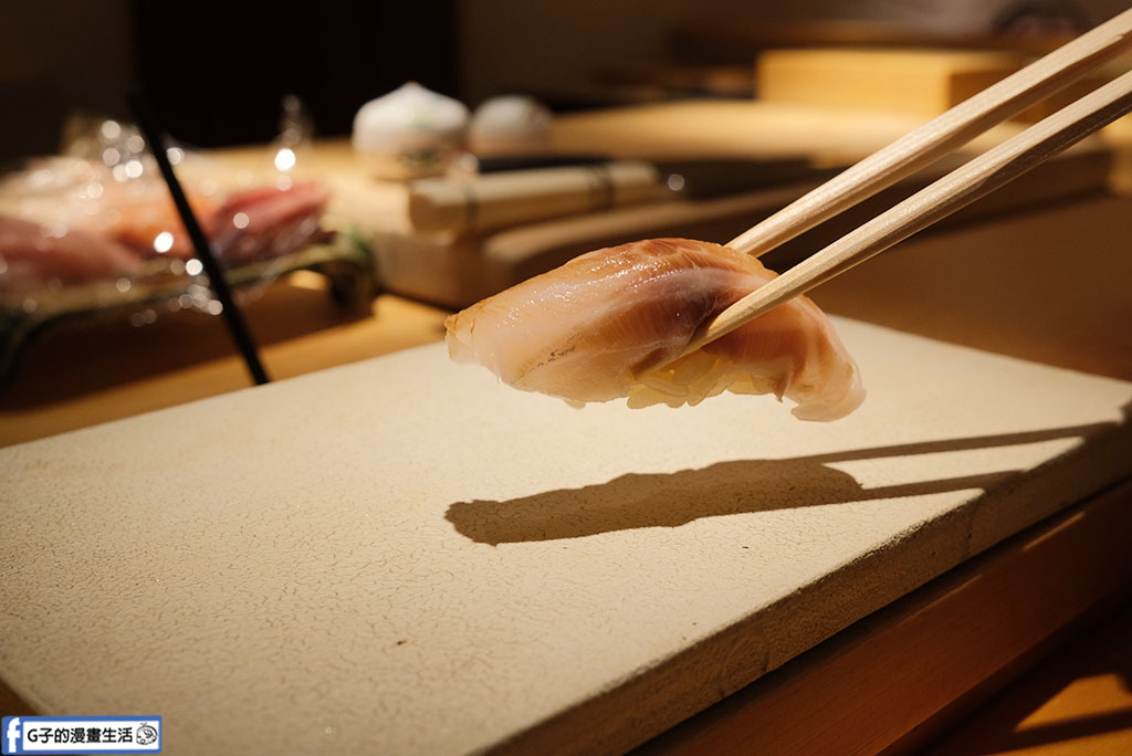 鮨荻 Sushi Ogi|台北中山區無菜單料理推薦,將近30道菜的OMAKASE,隱身北車巷弄 @G子的漫畫生活 鮨荻 Sushi Ogi|台北中山區無菜單料理推薦,將近30道菜的OMAKASE,隱身北車巷弄 @G子的漫畫生活